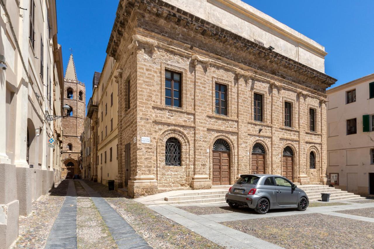 Apartamento La Finestra Sul Teatro Alguer Exterior foto